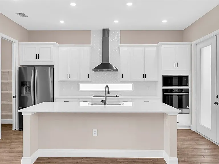 10205 Pearson Ave — Photo 4
