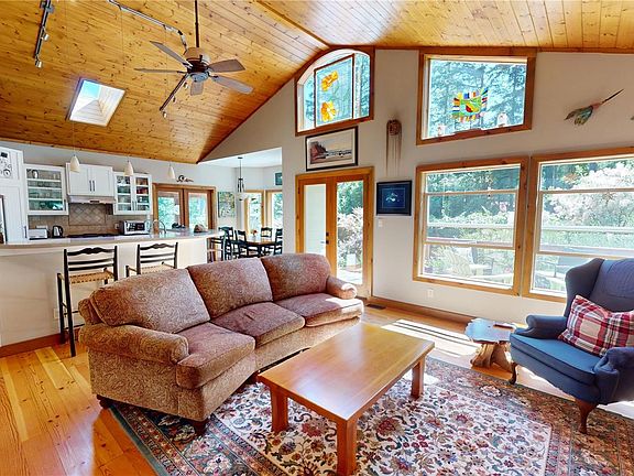 4th image of 2575 Coho Dr