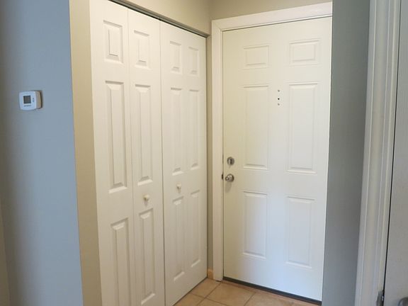 2nd image of 4415 Blackhawk Ln APT 204