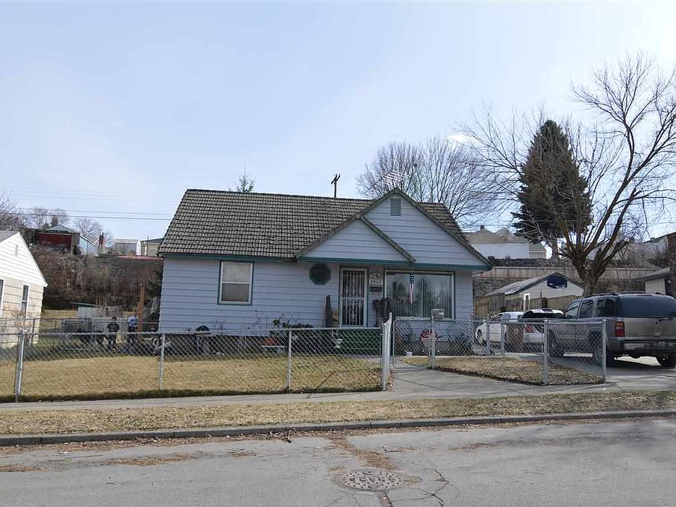 1st image of 5932 N Montevista Pl