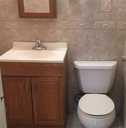5th image of 311 W Ashley St APT 902