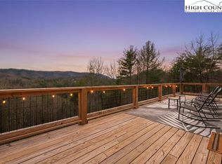 482 Bear Run Road, Lenoir, NC 28624