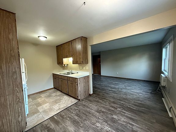 4th image of 330 Annapolis St W APT 3