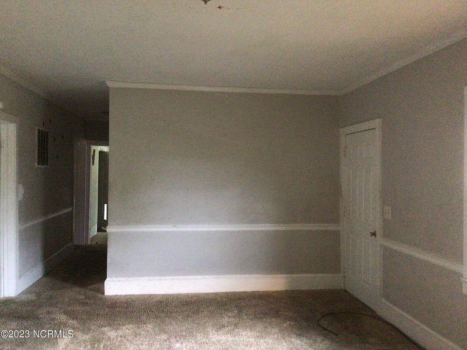 402 Warren St, Williamston, NC 27892 MLS 100371850 Zillow