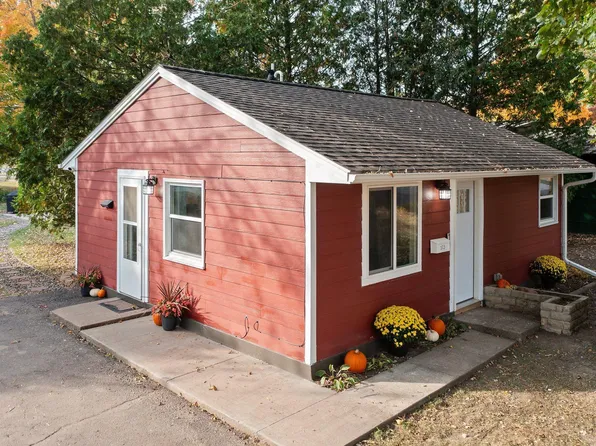 513 McLean St, Mora, MN 55051