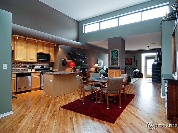 Living Room/Dining Room