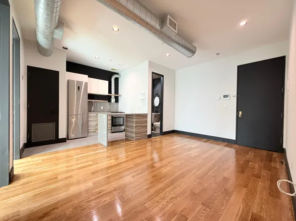 242 Hawthorne Street image 1 of 7