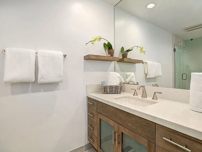1025 Ocean Avenue — Photo 123