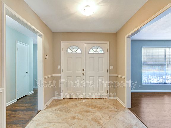 5th image of 2864 Village Grove Dr N