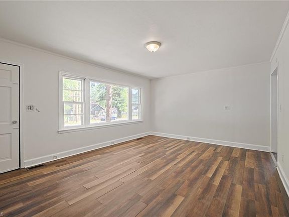 5th image of 505 N Ransom St