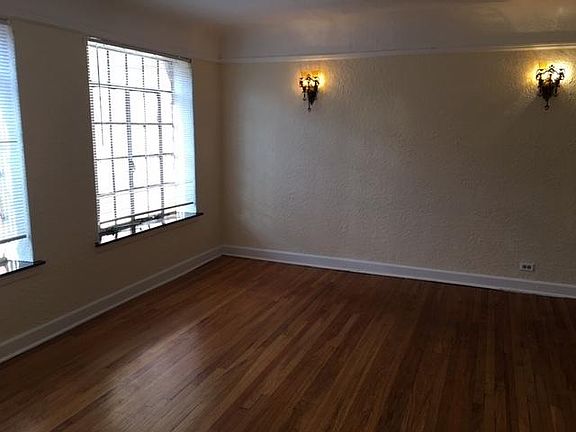 5th image of 2552 W Fitch Ave Unit 2A