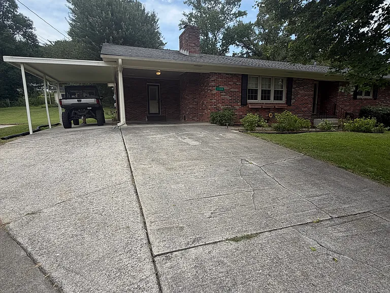 130 Carden Ln — Photo 13