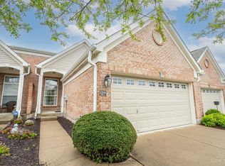 1208 Shayler Woods Dr, Batavia, OH 45103