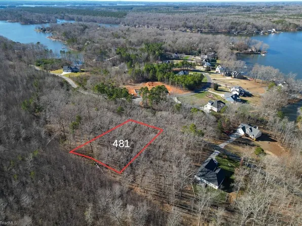 481 Harborgate Dr, Denton, NC 27239