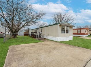 1510 Oso Trl, Glenn Heights, TX