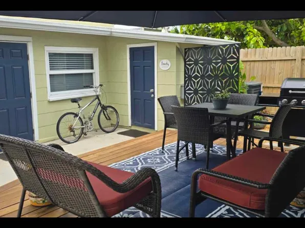 (undisclosed Address), Lake Worth, FL 33460