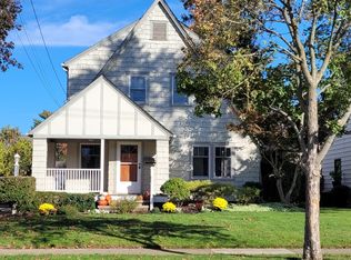 2837 Lakeview Ave, Rocky River, OH 44116