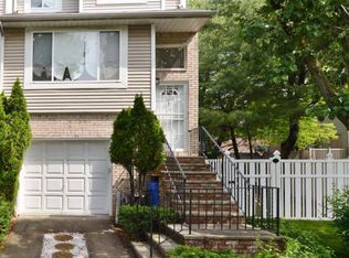 208 Pembrook Loop, Staten Island, NY 10309