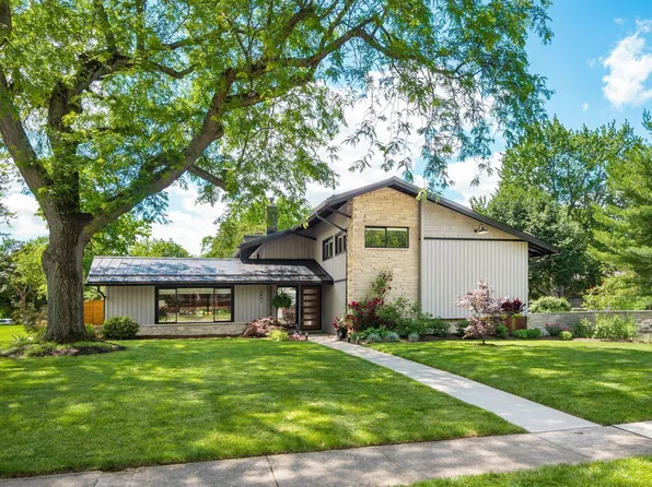 3801 Patricia Dr, Columbus, OH 43220