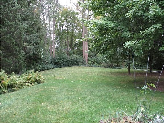 4th image of 62 Bayberry Cir