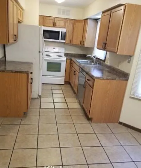 9 Obrien Ct #11 — Photo 3