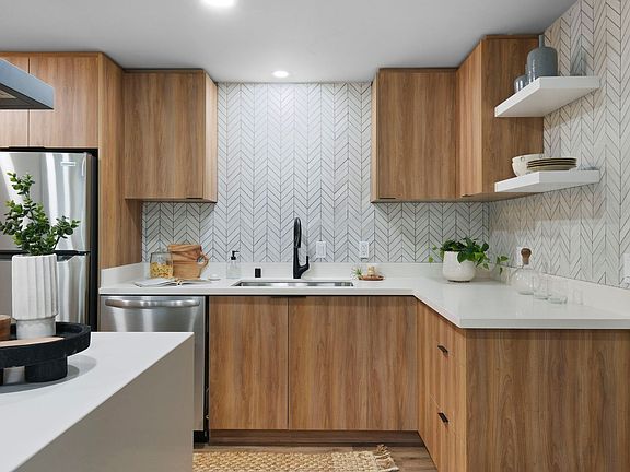 3rd image of 4043 1st Ave #C4