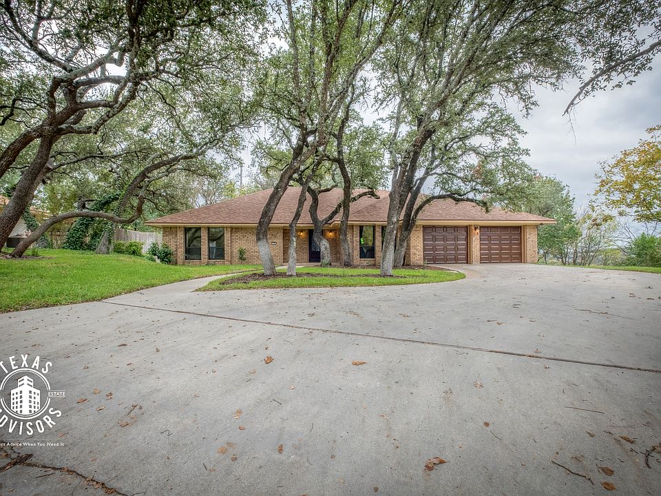 1st image of 710 Badger Cir