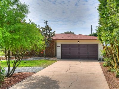 107 Coral Ln, Galveston, TX, 77550