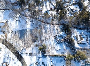 8 Piermont Rd, Norwood, NJ 07648