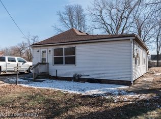 1015 Shaw St, Des Moines, IA 50309