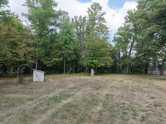 3rd image of 18203 Anderson Rd SE