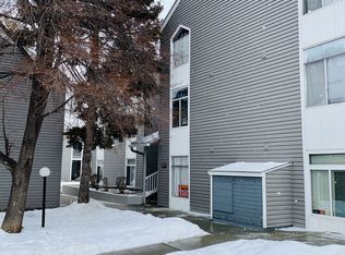 3325 S Monaco Street Pkwy APT C, Denver, CO 80222