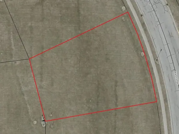 625 S Walnut St #13, New Bremen, OH 45869