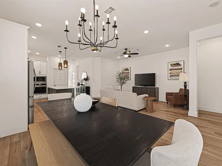 18406 Generous Ln — Photo 12