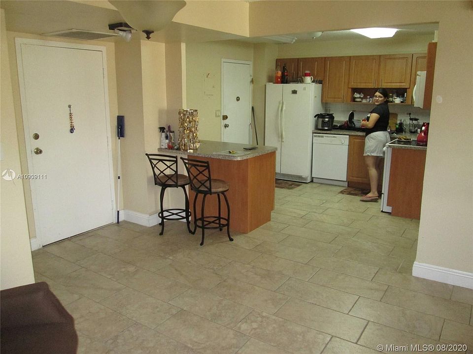 1st image of 250 174th St APT 908