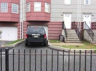 141 Mount Pleasant Ave, Newark, NJ 07104