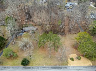 5121 Silver Ln, Apison, TN 37302