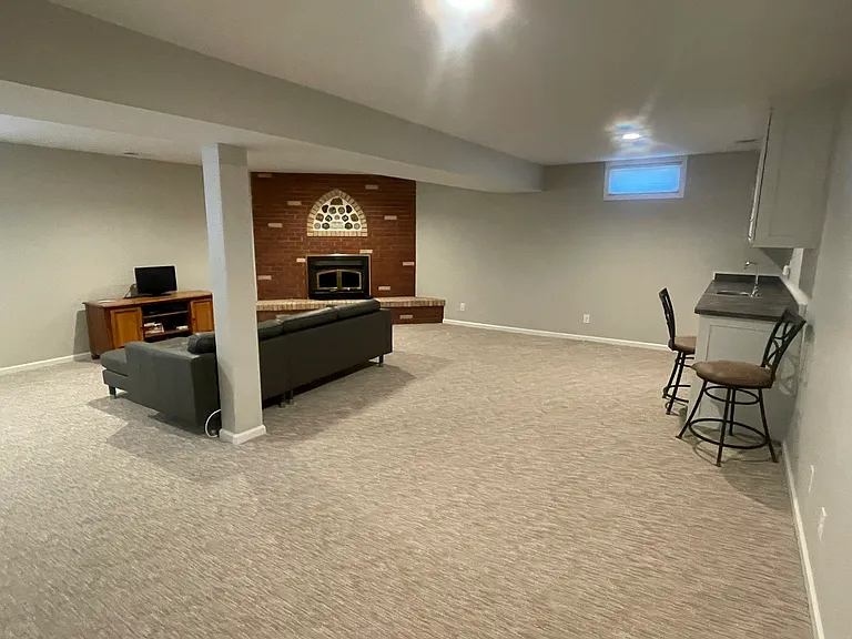 622 N Shore Dr — Photo 9