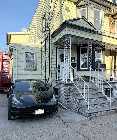 57 Silver St #2 — Photo 2