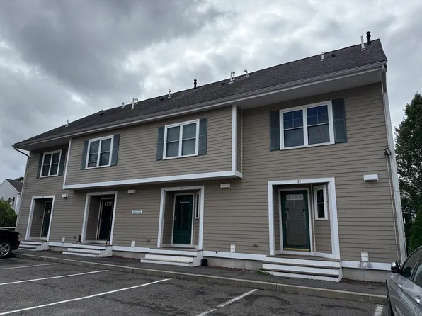 17 Foster St Unit 21, Brockton, MA 02301