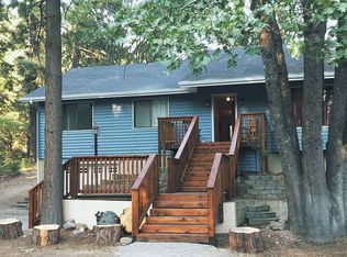 1714 Highland Dr, Mount Shasta, CA 96067