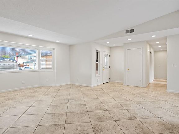 4th image of 1564 Trellis Lane