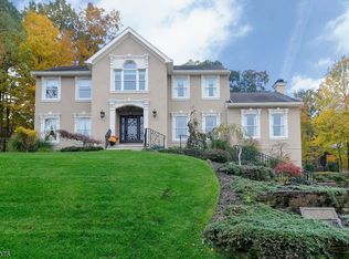 4 Michele Ct, Wayne, NJ 07470