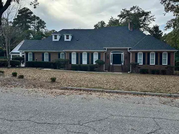 124 Erwin Rd, Hartsville, SC 29550