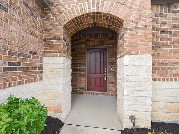 4th image of 454 Duskywing Way