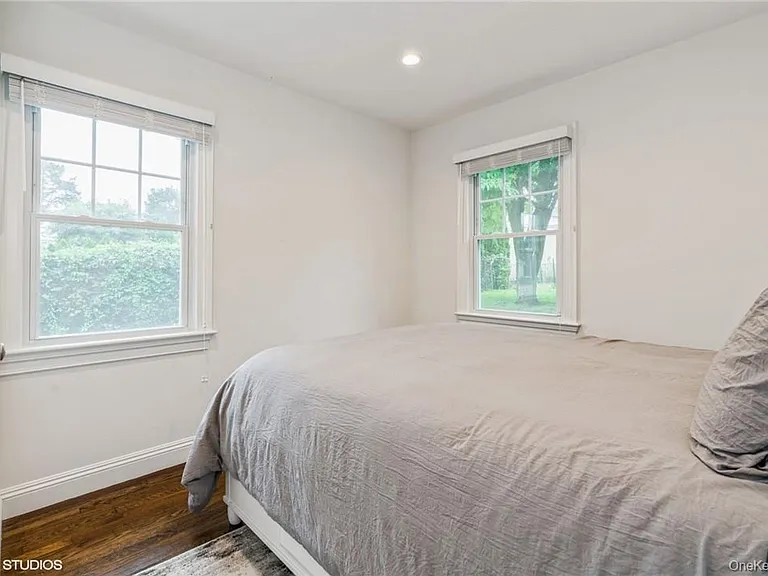 338 Palmervenue #A — Photo 13