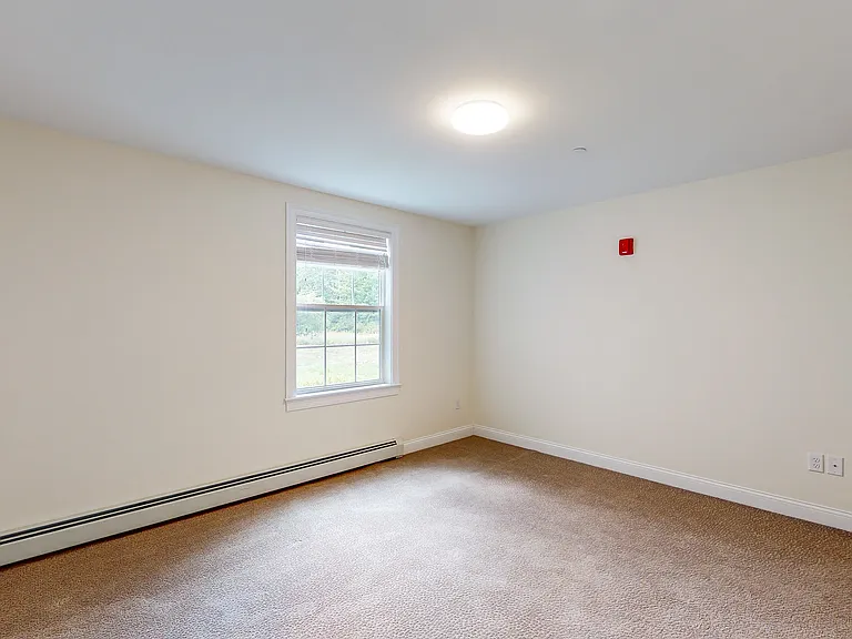 Autumn Woods Apartments — Photo 39