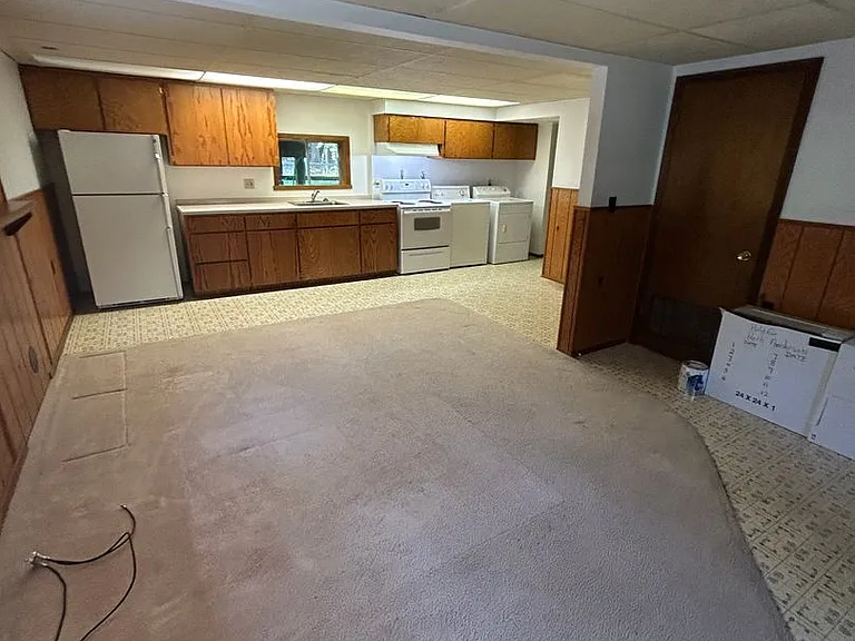 1600 Lake Blaine Rd — Photo 2