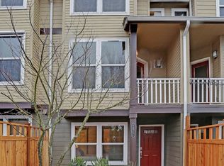 4426 44th Ave SW APT C, Seattle, WA 98116