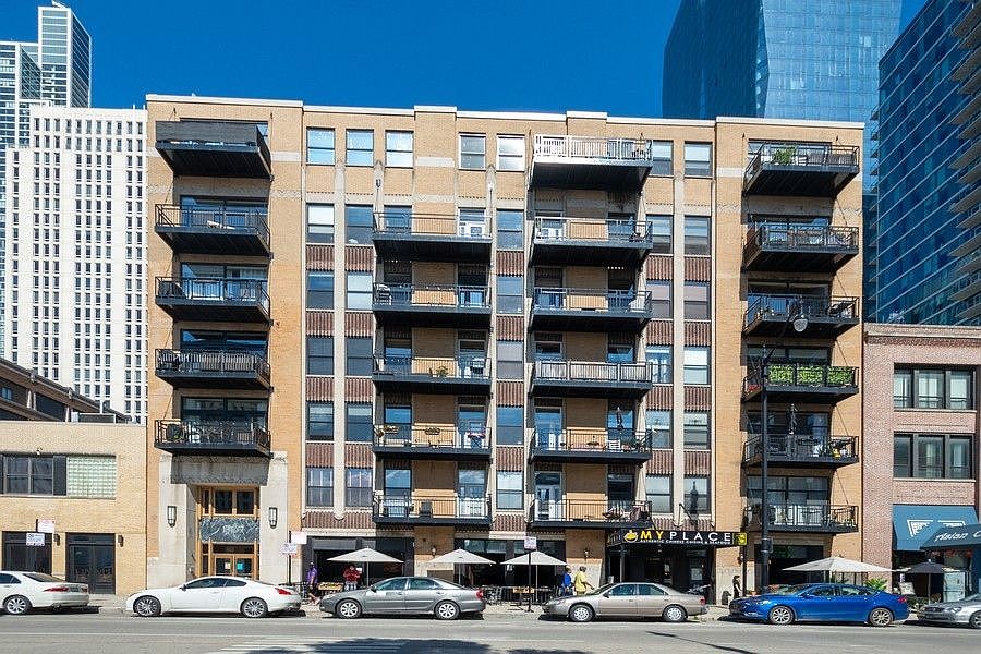 1st image of 1307 S Wabash Ave APT 612